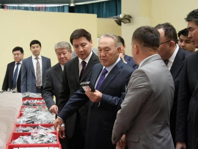президент Республики Казахстан  Нурсултан Назарбаев посетил производства компаний-участников СЭЗ ПИТ «Алатау»